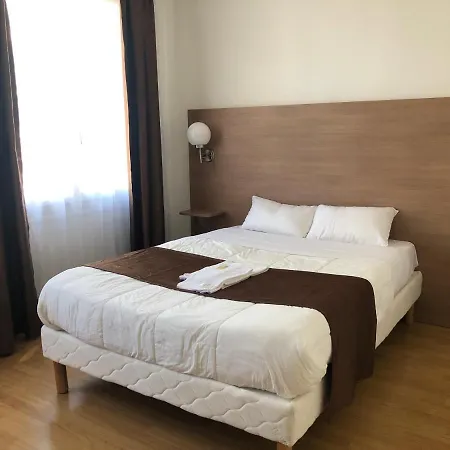 La Luna Hotel
